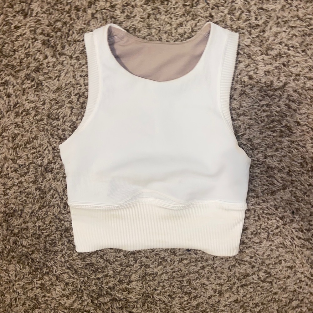 Lululemon white workout bra tank